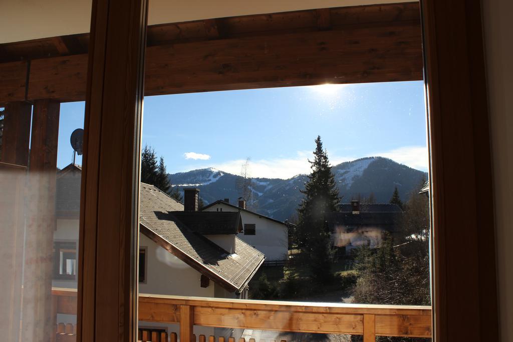 Ferienwohnung Earthloft Bad Kleinkirchheim Chambre photo